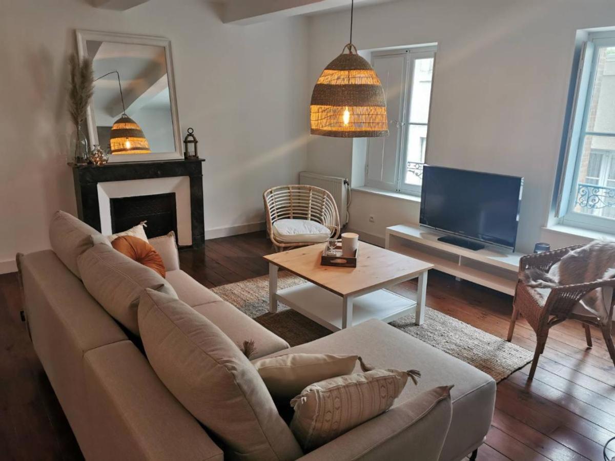 Santocha : Appartement En Plein Coeur De Ville ! Carcassonne Dış mekan fotoğraf