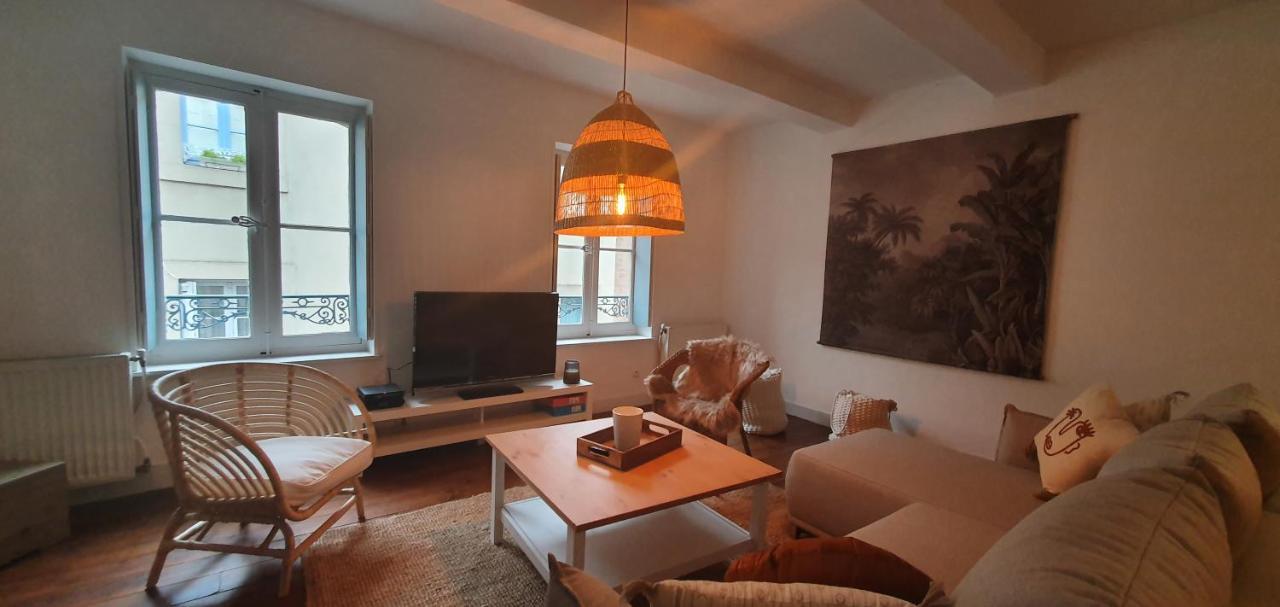 Santocha : Appartement En Plein Coeur De Ville ! Carcassonne Dış mekan fotoğraf