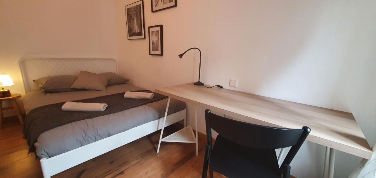 Santocha : Appartement En Plein Coeur De Ville ! Carcassonne Dış mekan fotoğraf